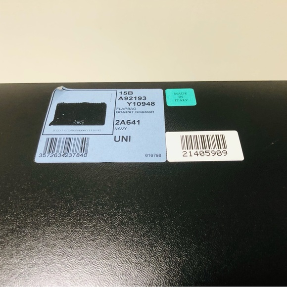 100% Authetic Boy Chanel Handbag Medium - Color : : Navy - Picture 13 of 16